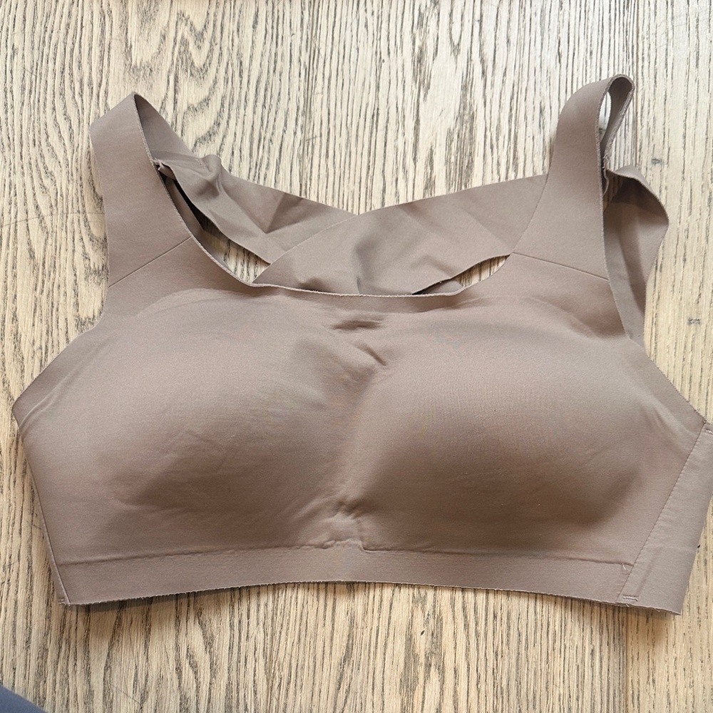Seamless Tan Sports Bra